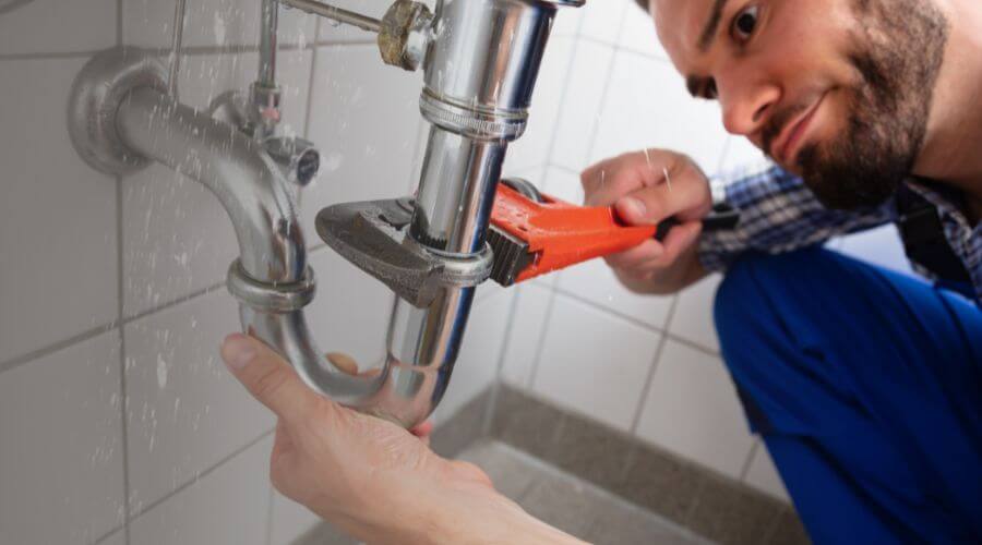 Professional emergency plumbing in Elk, CA